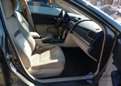 2013 Toyota Camry Le z USA, uszkodzony, nr VIN 4T4BF1FK4DR299482